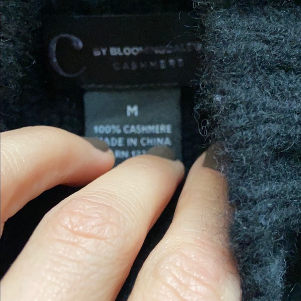 Bloomingdale's Black and Cream Cable Knit Turtleneck Sweater - Picture 2 of 5